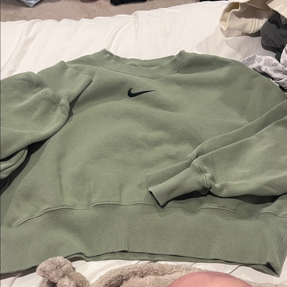 Nike Women's Olive Crew Neck Sweater